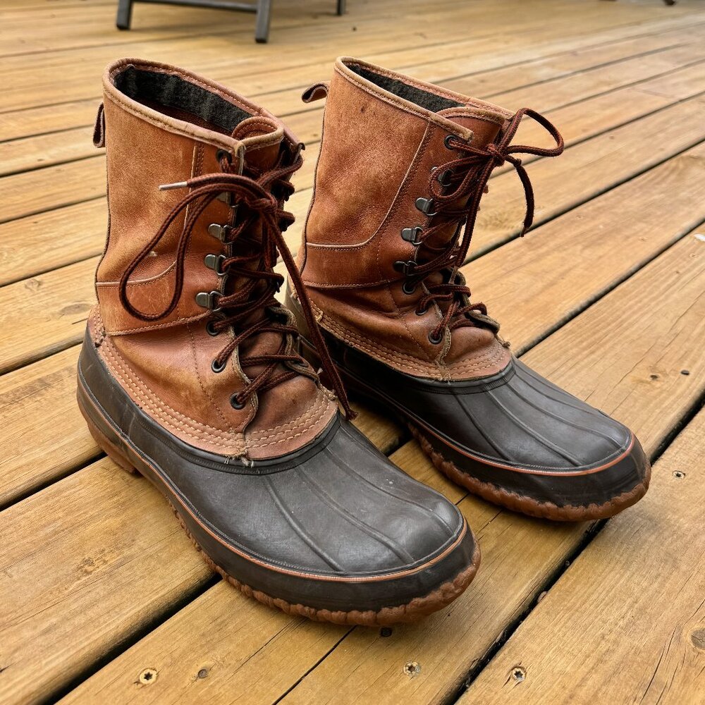 L.L. Bean Maine 10" Hunting Boot with removable liners